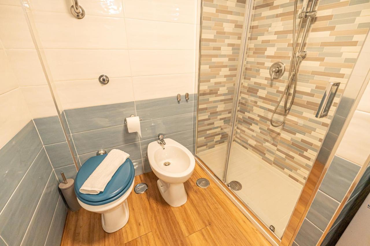 Casa Vacanze Decumano 17 Neapel Exterior foto